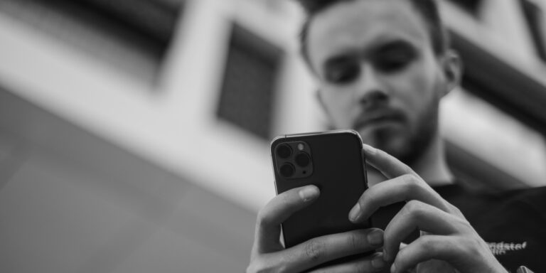 men using Google photos to Organize Inspirations for Future Campaigns